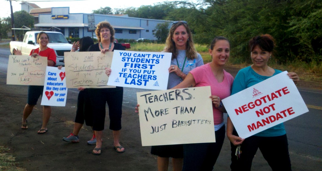 Teachers protest in front of Kaunakakai School last week. Photo by Jenn Whitted