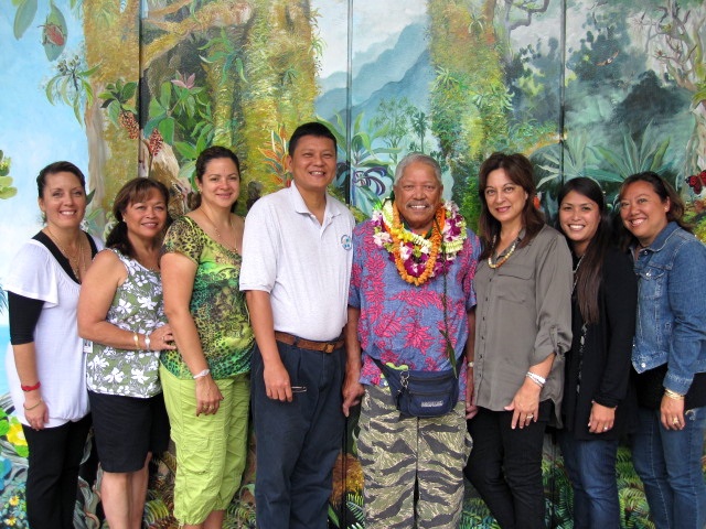 Ka ‘Ohana O Kalaupapa President Clarence “Boogie” Kahilihiwa surrounded by 5th grade teachers at Kamehameha Schools Kapalama campus in 2011. The ‘Ohana worked with the teachers and students to produce the play, “Ka ‘Ohana O Kalaupapa." Photo courtesy of Mara Bacon Chang